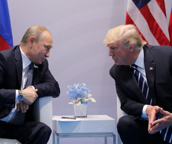 Russia Orders Cut in US Diplomats in Reaction to Sanctions