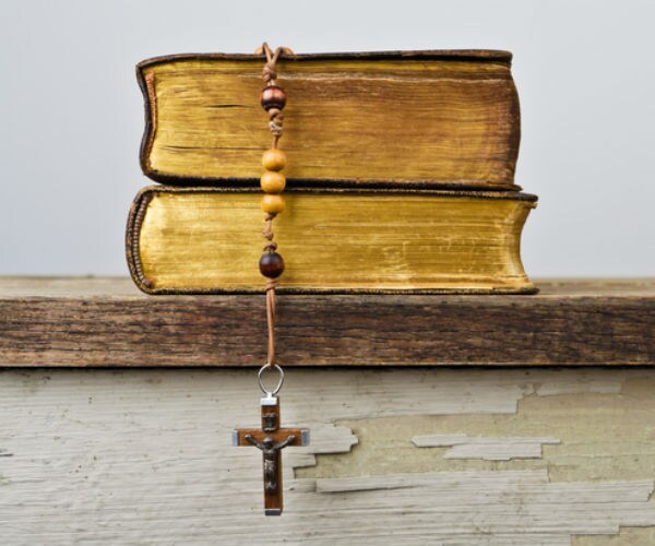 Virgin Mary Weeping Olive Oil? Investigation by Diocese Continues