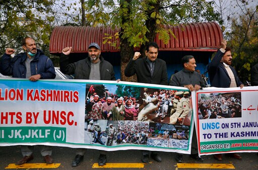 Kashmiri Activists Rally in Pakistan, Demand Referendum