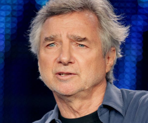 Curtis Hanson, Director of 'L.A. Confidential," Dies At Age 71