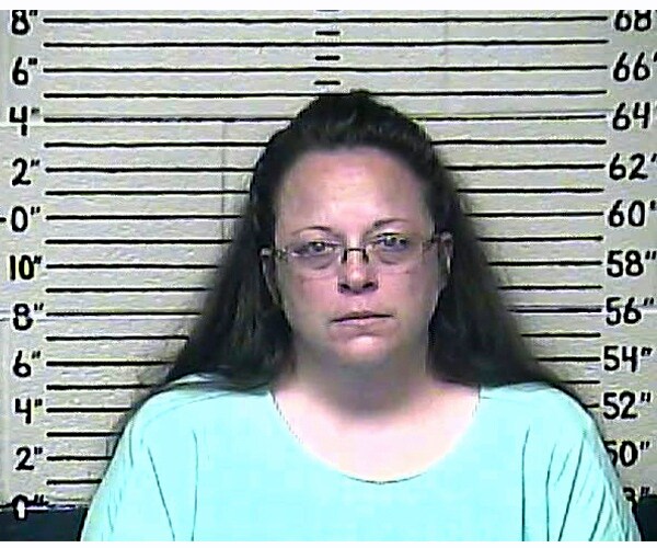 Supporters Gather at Jail for Kentucky Clerk Held in Gay Marriage Dispute