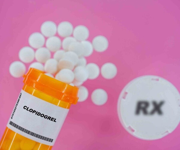 prescription drug vial of the blood thinner clopidogrel