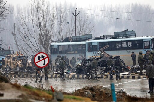 Death Toll in Deadliest Car Bombing in Kashmir Climbs to 41