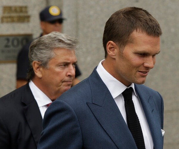Tom Brady to Offer Secret to Success in Debut Book