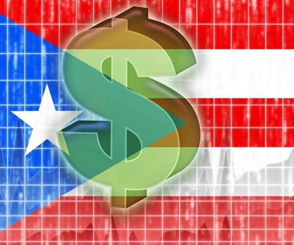 NYC's De Blasio: Hedge Funds Are Invested in Puerto Rico's Failure