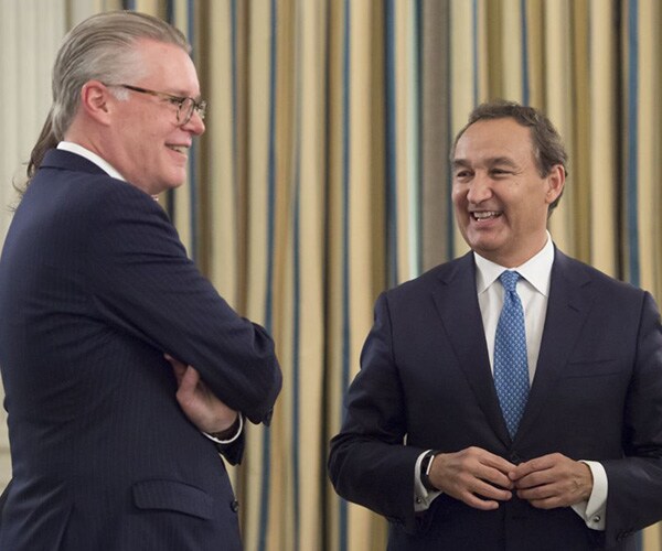 Handling Passengers Like Baggage Costly for Airlines