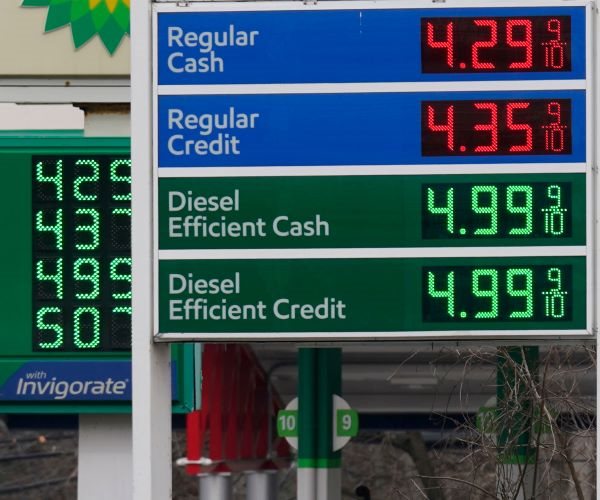 After 99 Days in Decline, Price for Gasoline up a Penny