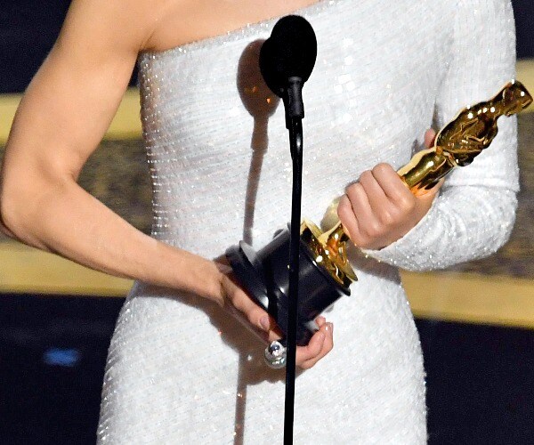 Academy Delays 2021 Oscars Ceremony Because of Coronavirus