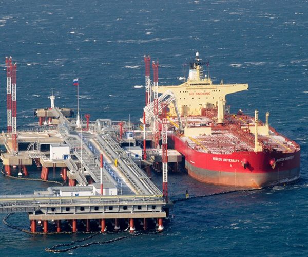 US Warns 30 Ship Managers Over Russian Oil Exports
