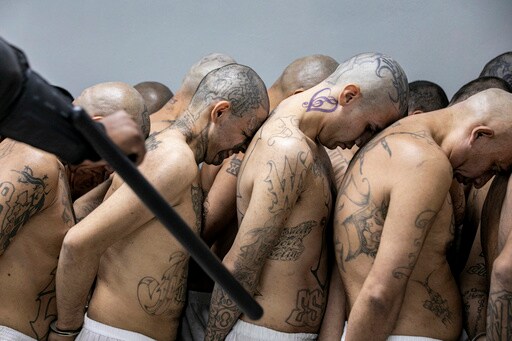 El Salvador's Congress Extends Anti-gang Crackdown