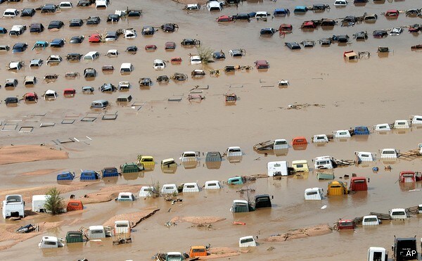 Seven Confirmed Dead, 1,500 Homes Destroyed in Colorado Floods