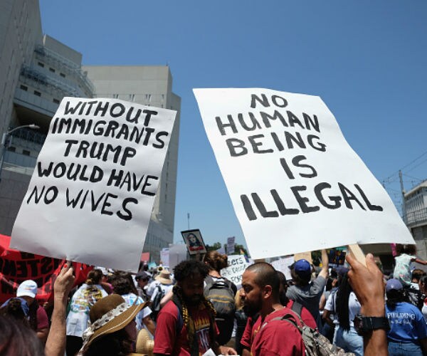 Los Angeles Approves $10M to Help Separated Children