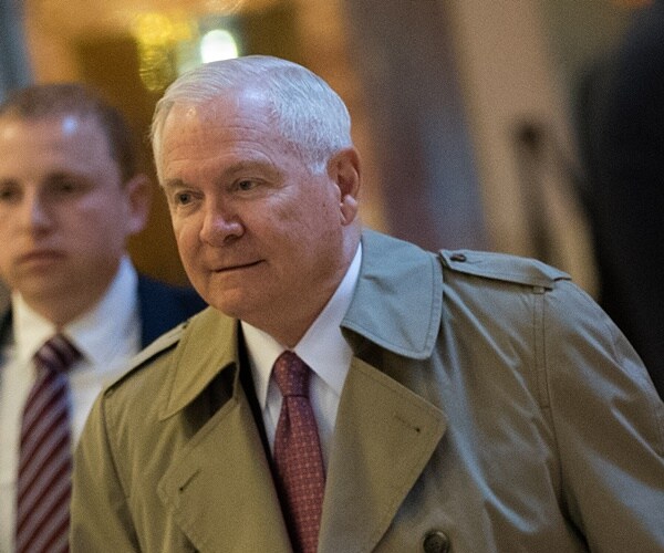 Robert Gates: Trump's Style Not How Gates Would Handle Staff