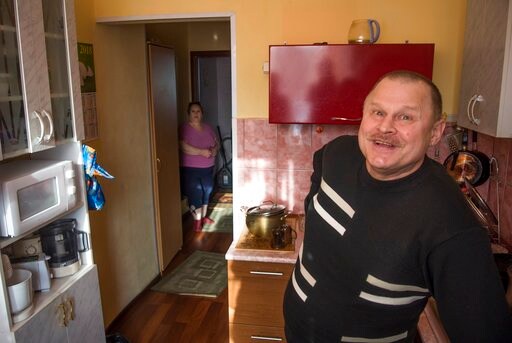 Workers in Putin's Stronghold Speak of Shattered Hopes