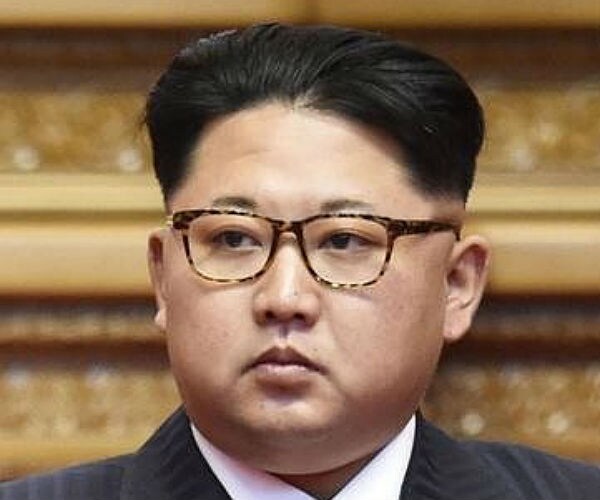 South Korean Envoys to Bring Message From Kim to US