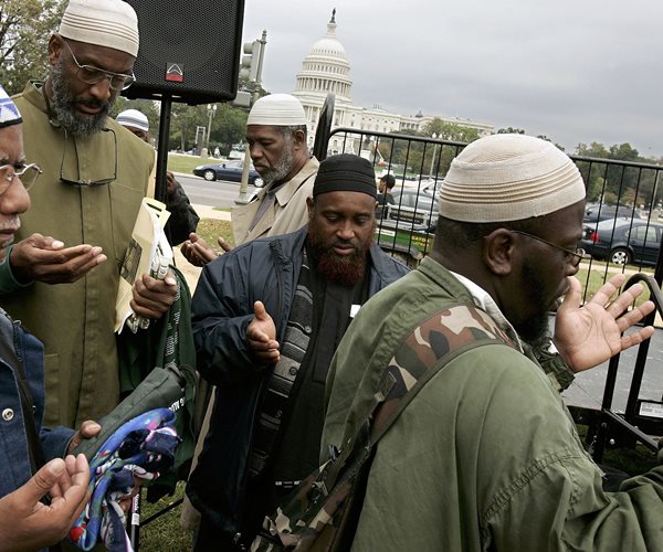 Black Men Gathering for Million Man March 20th Anniversary