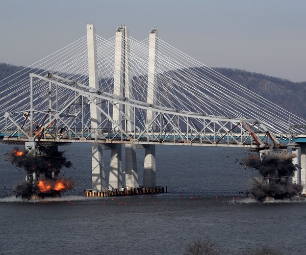 Chunk of NY's Tappan Zee Bridge Is Demolished With Explosives