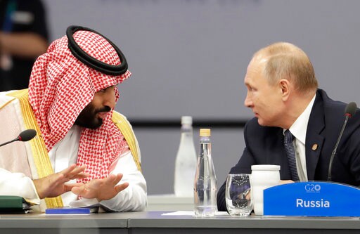 Saudi Prince Gets Chummy, Stern Receptions at G-20 Summit