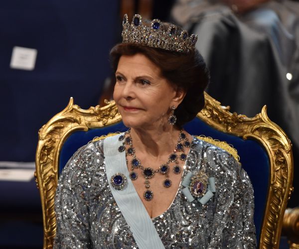 Queen Silvia, Swedish Monarch, Says Castle Haunted by 'Friendly Ghosts'