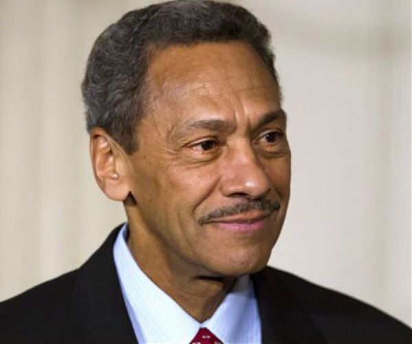 Overseer of Fannie, Freddie in Probe for Alleged Harassment