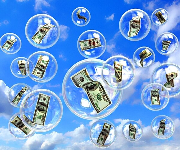 Property Bubble Risks in Euro Area Grow as Low Rates Lift Values