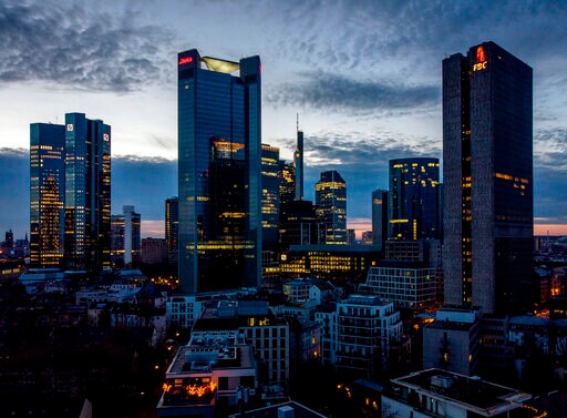 German Industrial Union, Employers Reach Pay Agreement