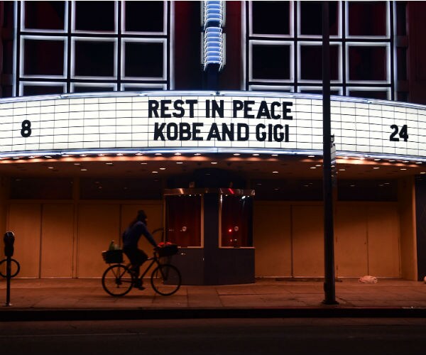 marquee of the palladium theater in hollywood california honoring the late kobe bryant