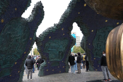 Police Fire Tear Gas at Protest over Deadly Canopy Collapse in Serbia