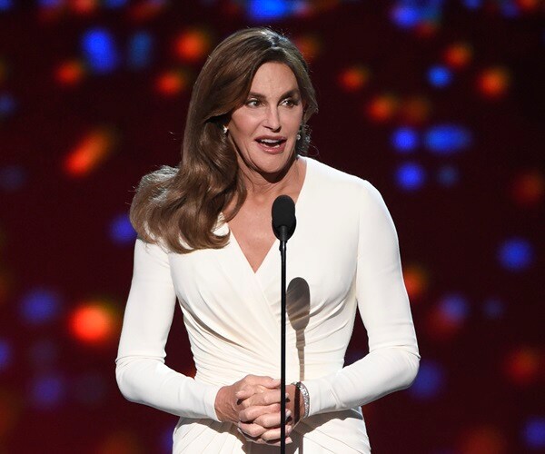 Caitlyn Jenner Settles Suit by Woman Injured in Deadly Crash