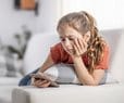 Smartphone Use Linked to Disordered Eating in Teens