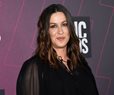 Alanis Morissette: Sudden Fame at 21 Was 'Rough'