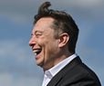 Elon Musk's SpaceX Weighs Nasdaq for $1.75 Trillion IPO