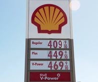 Iran War Triggers Blame Game as Pump Prices Rise