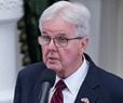 Texas Targets Prediction Markets Over Gambling Concerns