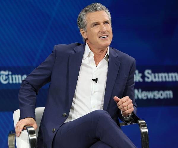 Newsom Scolds Business Leaders for Supporting Trump