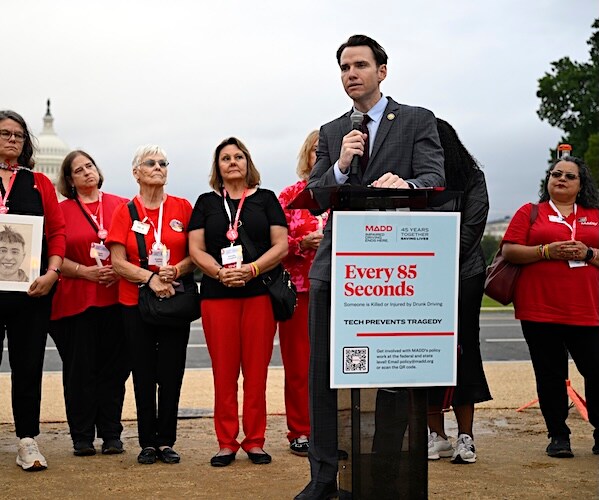 Rep. Kiley to Newsmax: My California District Fragmented Six Ways From Redistricting