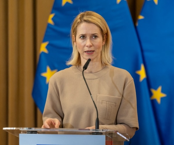 EU Plans Defense Deals With Australia, Ghana, Iceland