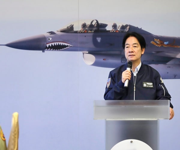 China Denounces Taiwan Leader as 'Rat'