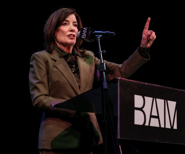 Gov. Hochul: 'I Have to Stand Up' Against ICE in NYC; 'Don't Go There'