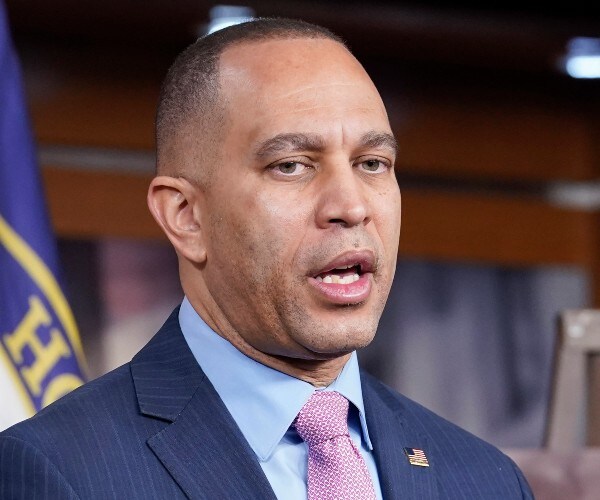 Dem Lawmakers Boycotting SOTU to Attend Counter Events