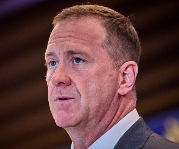 Sen. Schmitt Proposes Bill to End Sanctuary Cities