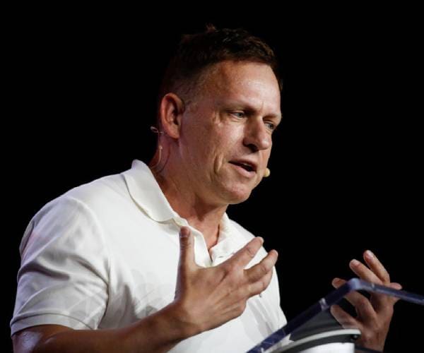 Billionaires Eye Exit as California Weighs Wealth Tax