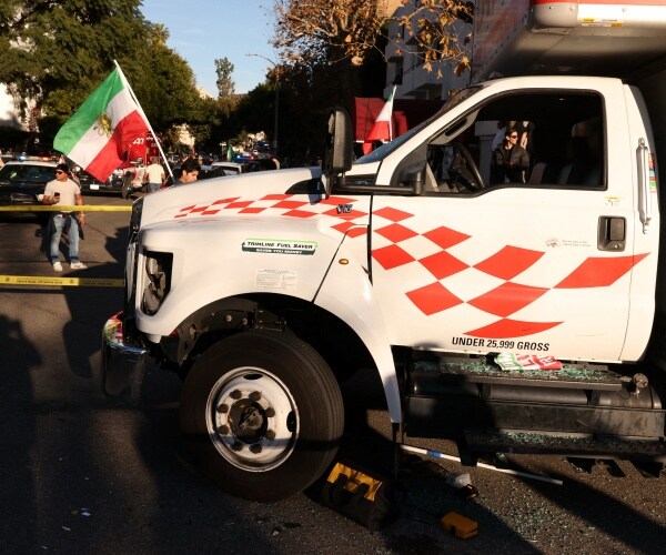Protesters Chase U-Haul Driver After Truck Enters LA Demonstration