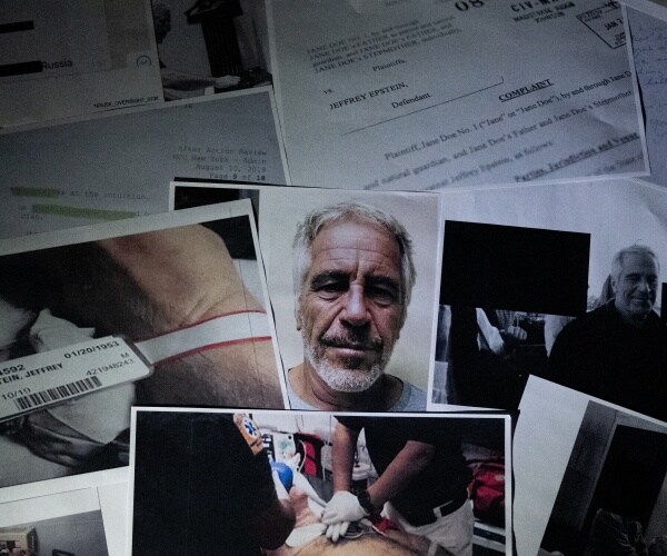 'Jurassic Park' Consultant Out at Chapman After Epstein Files