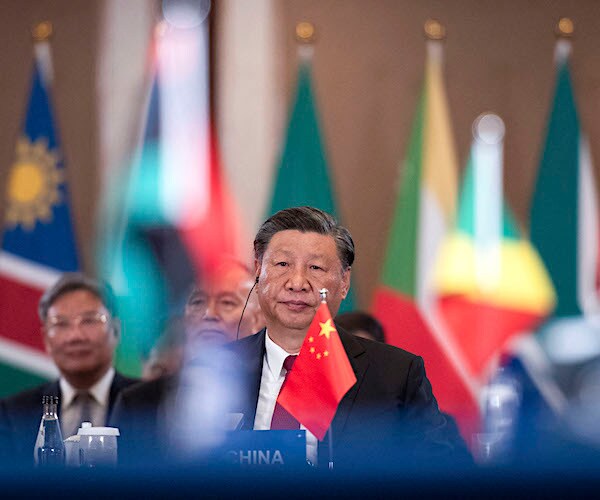 CCP Policy Meeting Expected to Endorse Leader Xi's High-Tech Economic Vision