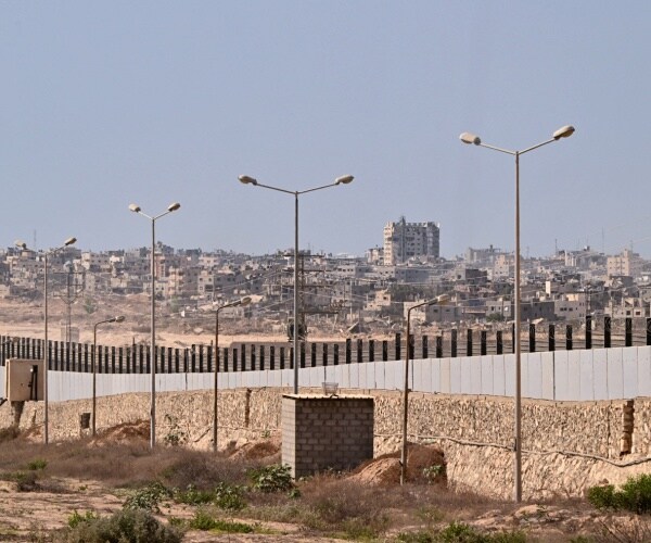 Gaza Fuel Running Short After Israel Closes Borders Amid Iran War