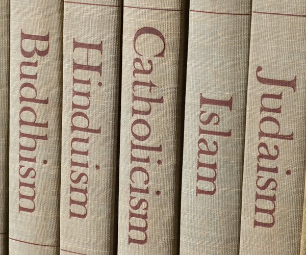 Survey: Fewer Americans Tie Religion to Daily Life