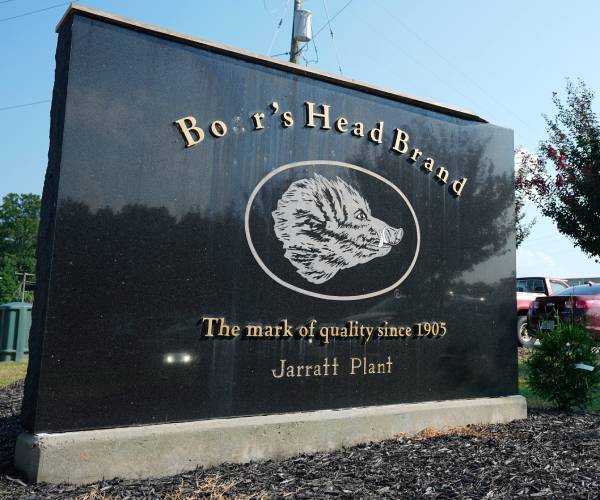 USDA: Boar's Head Listeria Outbreak Due to Poor Sanitation