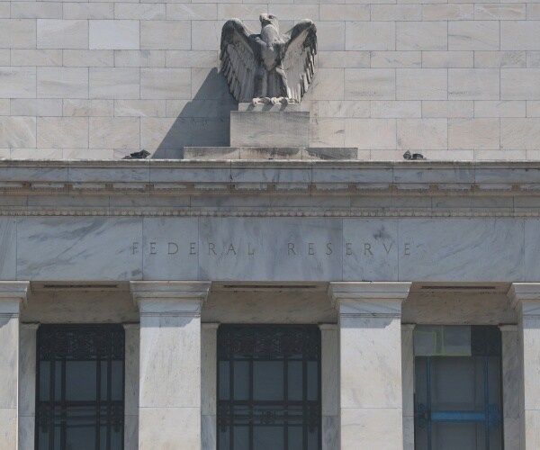 Fed Meeting to Be Overshadowed by Trump Probe of Powell, Succession Fight