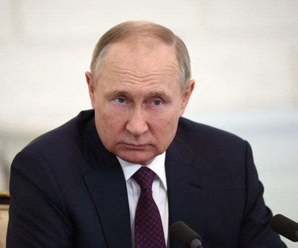 Putin Coughing Clip Revives Another Health Rumor